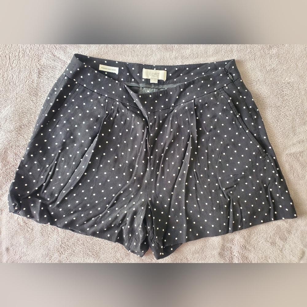 LOFT Women's Black Polka Dot Shorts, Size 0